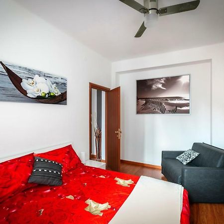 Bright House In Milan Apartment Bagian luar foto