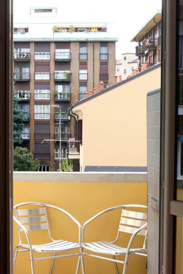 Bright House In Milan Apartment Bagian luar foto