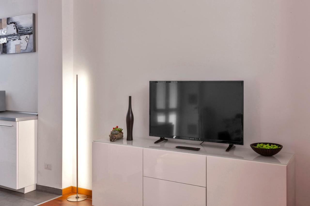 Bright House In Milan Apartment Bagian luar foto