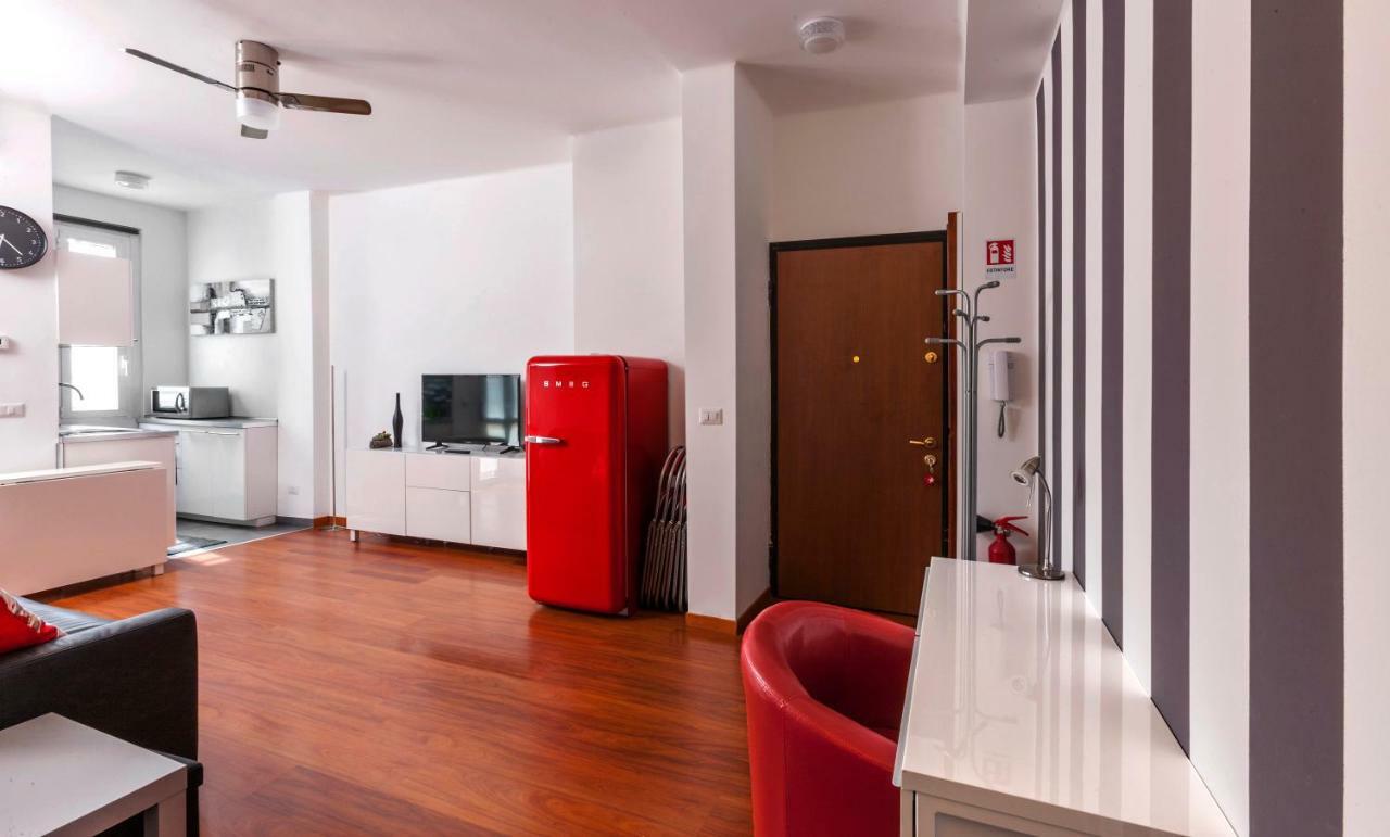 Bright House In Milan Apartment Bagian luar foto
