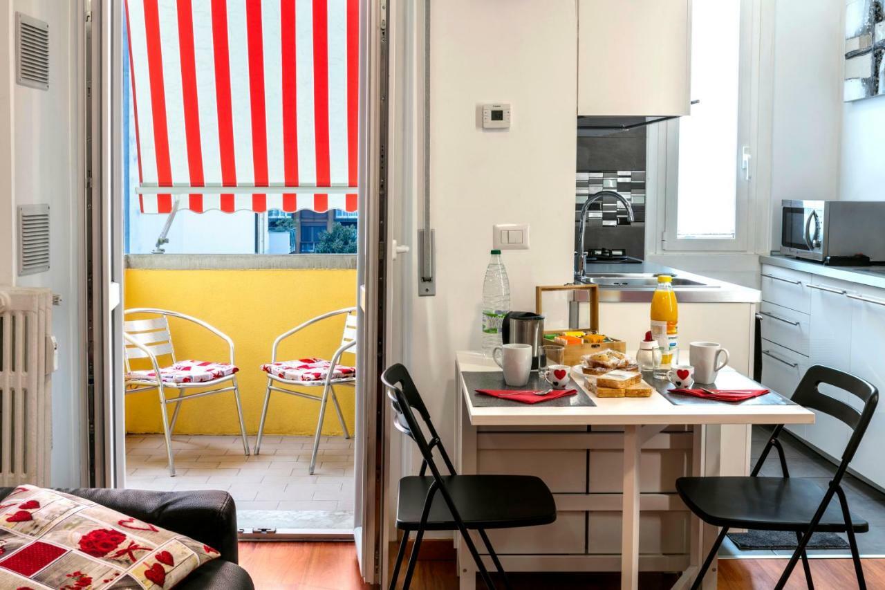 Bright House In Milan Apartment Bagian luar foto
